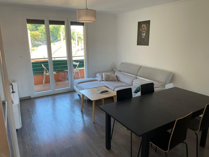 Voir la photo 1/5 du type apartment à Gardanne