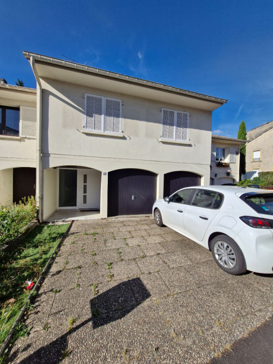 Voir la photo 1/4 du type house à Thionville