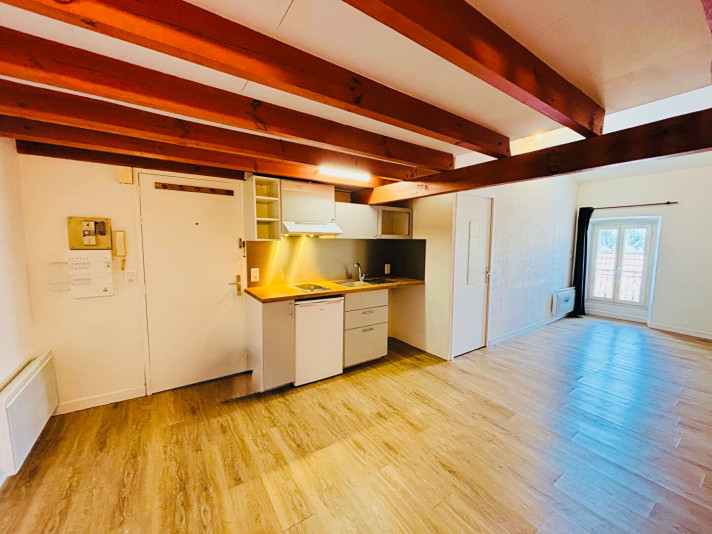 Voir la photo 1/6 du type apartment à Langon