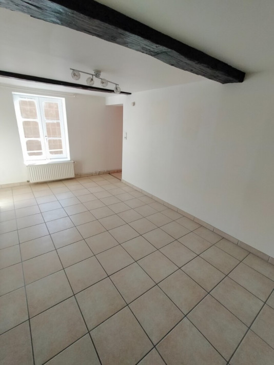 Voir la photo 1/4 du type apartment à Sedan