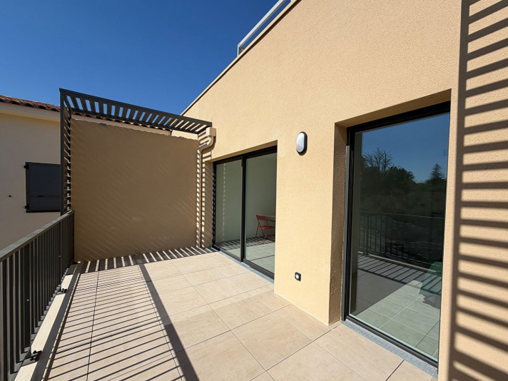 Voir la photo 1/8 du type apartment à Saint-Rémy-de-Provence