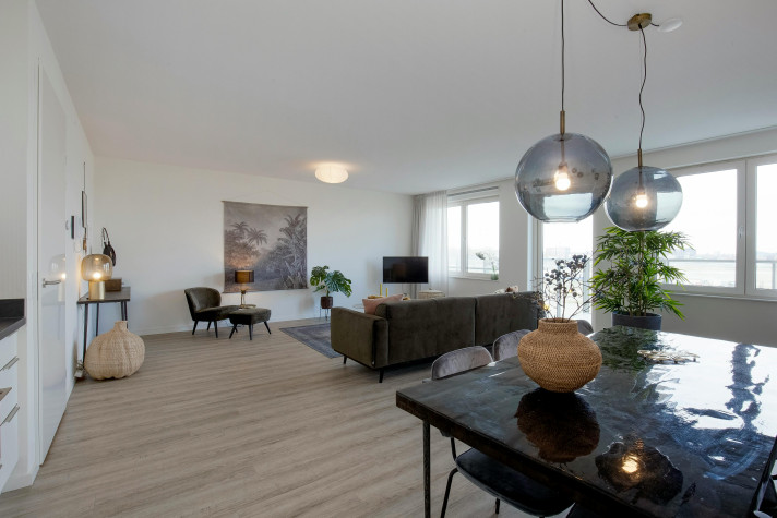 Zdjęcie 1 z 5 — apartment, Amsterdam