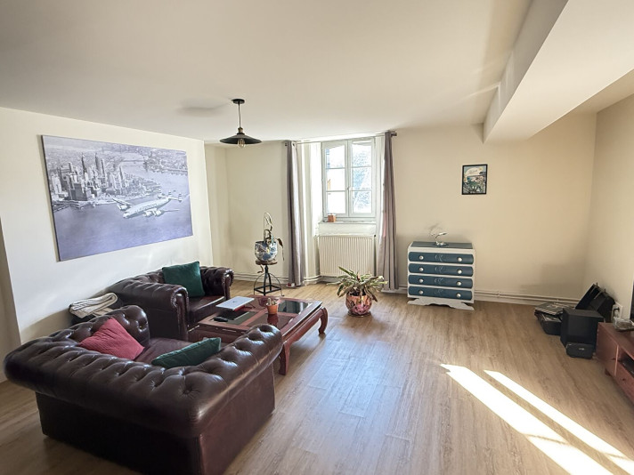 Voir la photo 1/7 du type apartment à Ornans