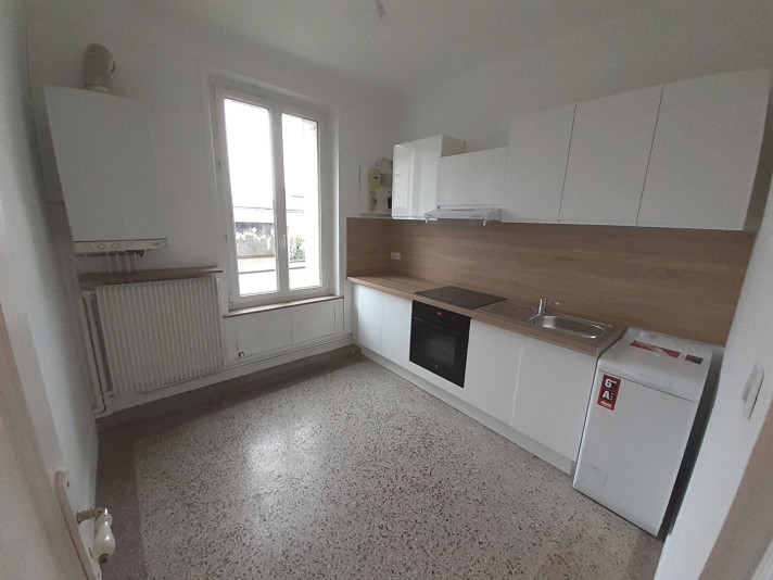 Voir la photo 1/8 du type apartment à Nancy
