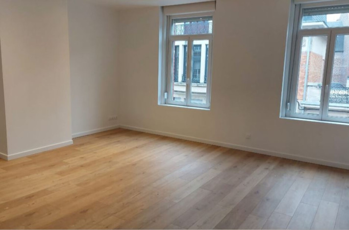 Voir la photo 1/8 du type apartment à Cambrai