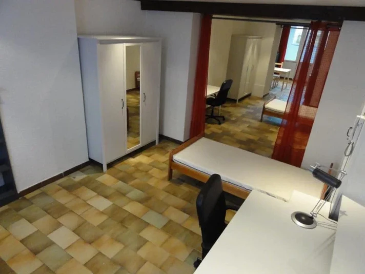 Voir photo 1/6 de studio à Ixelles