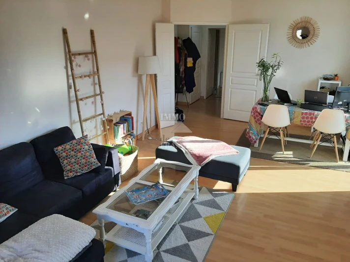 Voir la photo 1/9 du type apartment à Angers