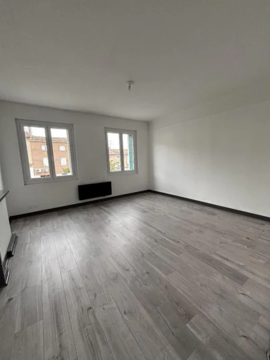 Voir la photo 1/8 du type apartment à Le Pouzin
