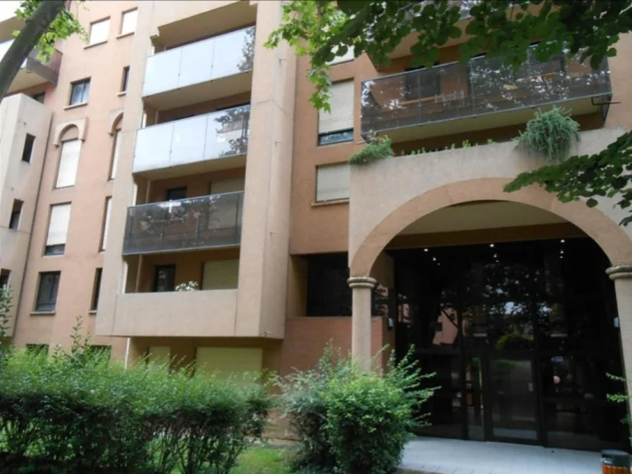 Voir la photo 1/12 du type apartment à Toulouse