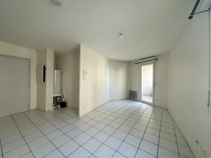 Voir la photo 1/8 du type studio à Grenoble