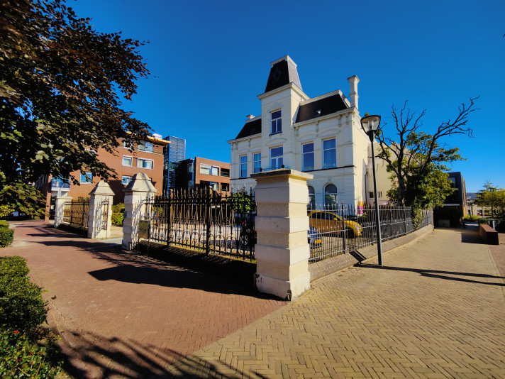 View photo 1/4 of house in Geldrop-Mierlo