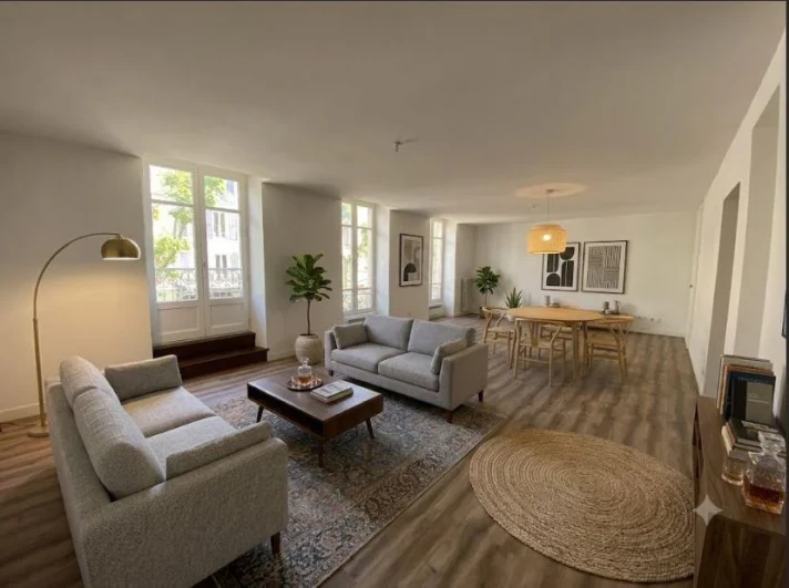 Voir la photo 1/17 du type apartment à Valence