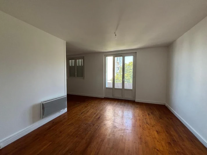Voir la photo 1/9 du type apartment à Valence