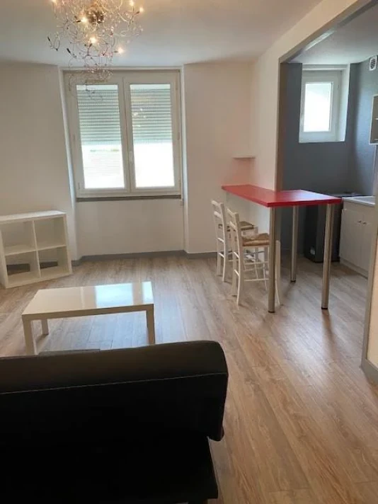 Voir la photo 1/12 du type apartment à Le Pouzin
