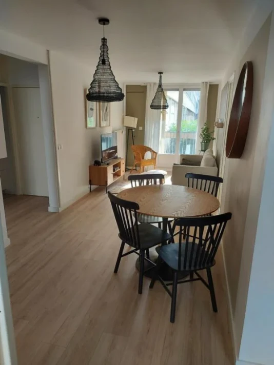Voir la photo 1/11 du type apartment à Lormont