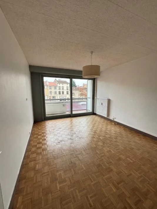 Voir la photo 1/4 du type apartment à Nancy