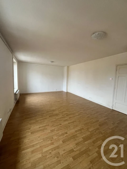 Voir la photo 1/5 du type apartment à Étain