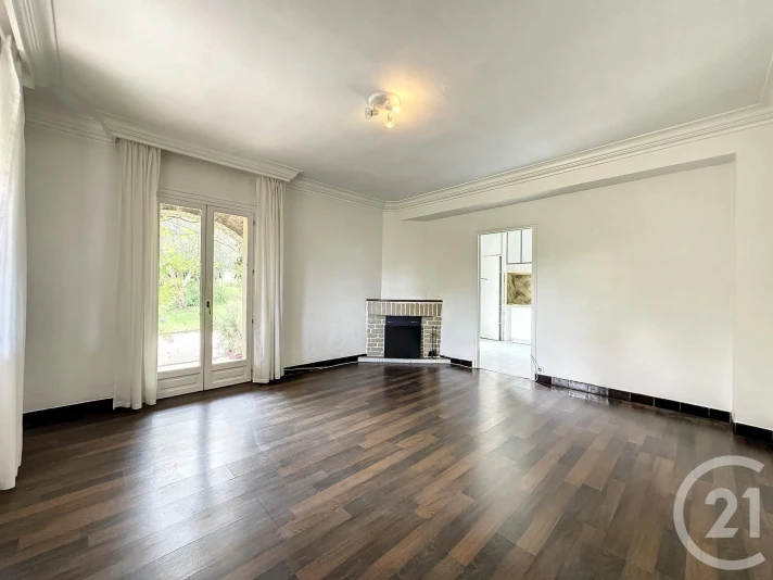 Voir la photo 1/9 du type apartment à Mougins