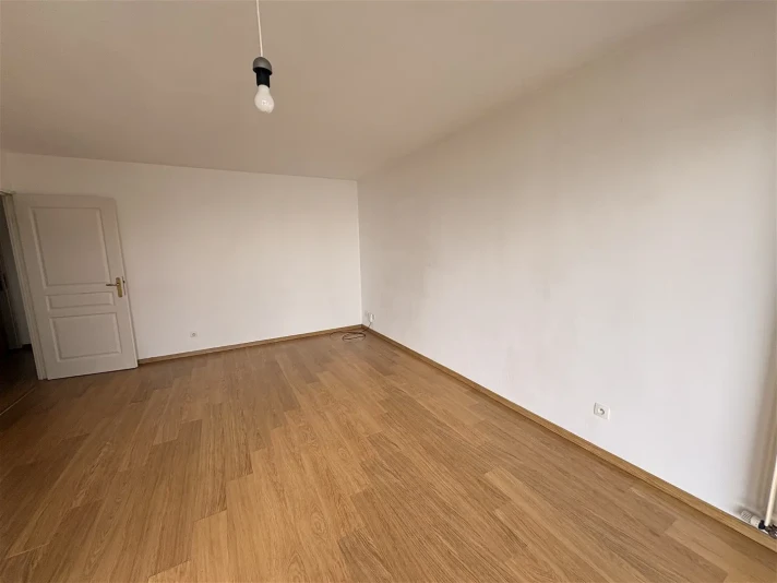 Voir la photo 1/7 du type apartment à La Madeleine
