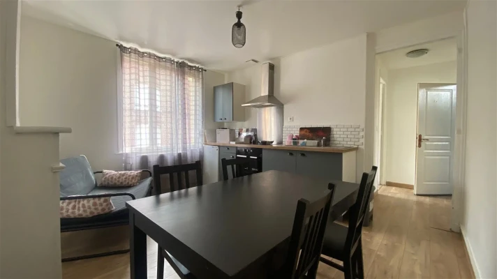 Voir la photo 1/3 du type apartment à Douai