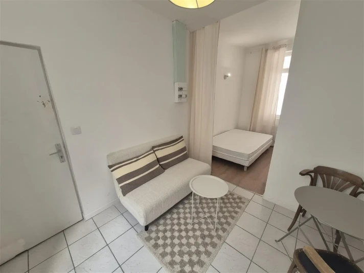Voir la photo 1/4 du type studio à Douai