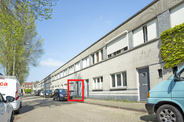 Bekijk foto 1/15 van house in Tilburg
