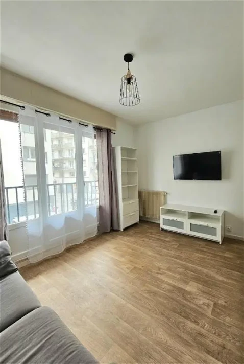 Voir la photo 1/5 du type apartment à Grenoble