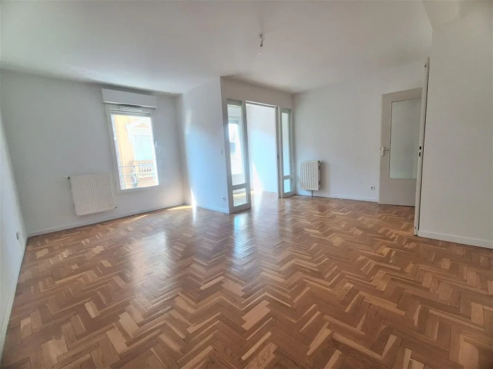 Voir la photo 1/6 du type apartment à Villefranche-sur-Saône