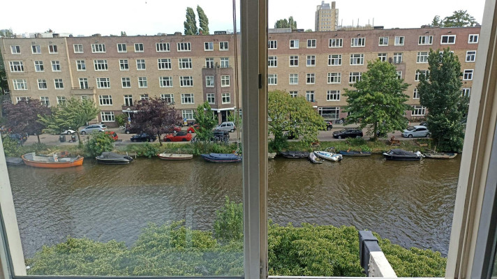 Appartement aan de Pieter Lodewijk Takstraat in Amsterdam