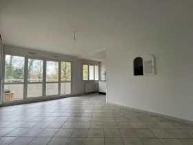 Appartement à Saint-Max