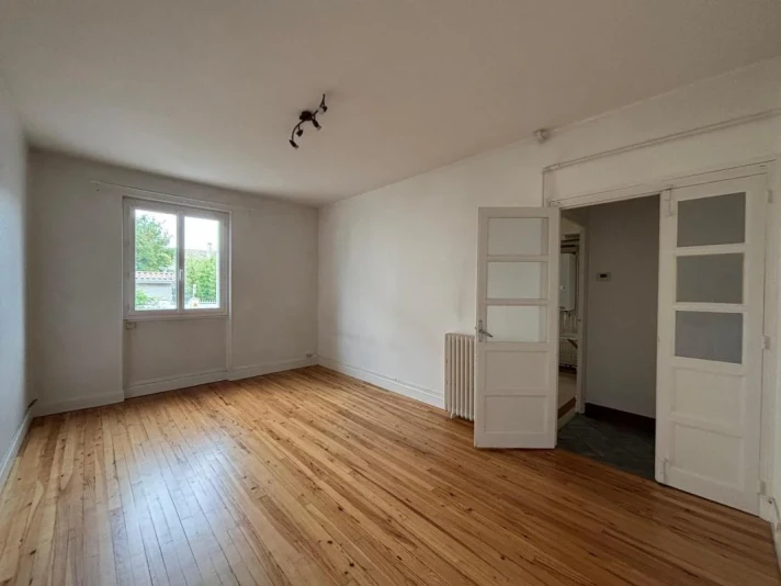 Voir la photo 1/14 du type apartment à Valence