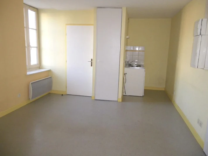 Voir la photo 1/5 du type apartment à Nancy