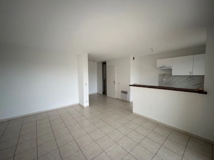 Voir la photo 1/3 du type apartment à Mougins