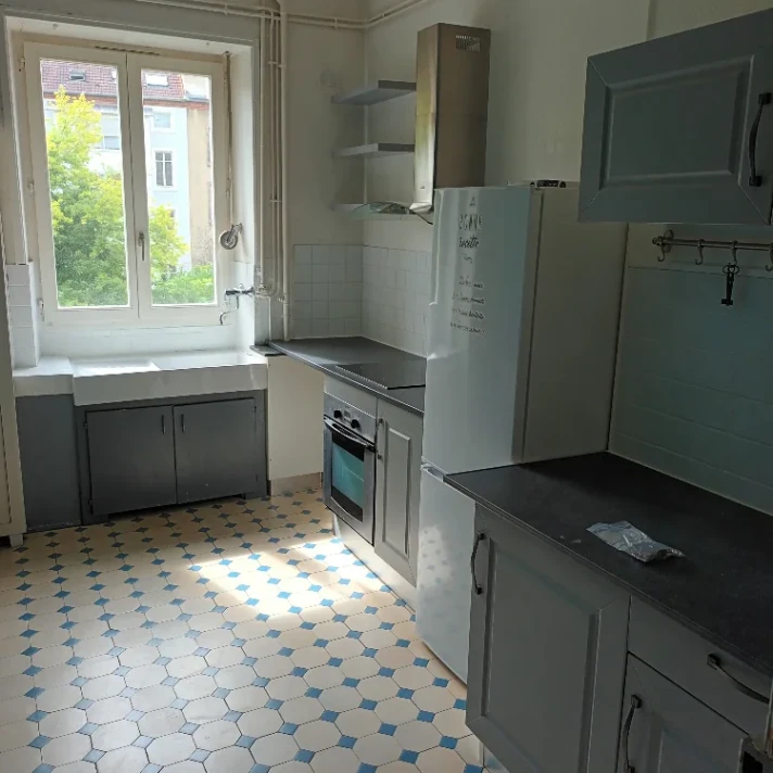 Voir la photo 1/9 du type apartment à Mulhouse