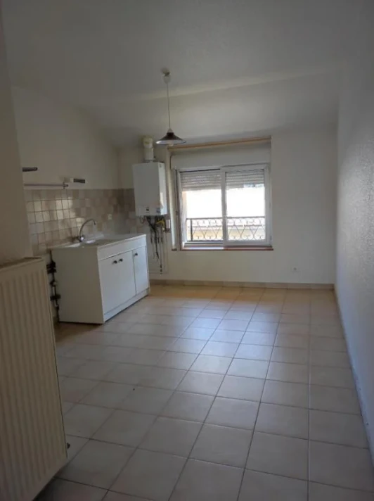 Voir la photo 1/12 du type apartment à Oyonnax