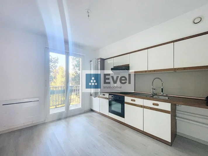 Voir la photo 1/10 du type apartment à Saint-Avold