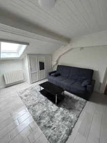 Studio à Oyonnax