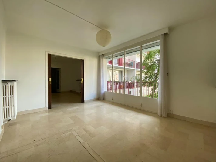 Voir la photo 1/4 du type apartment à Évreux