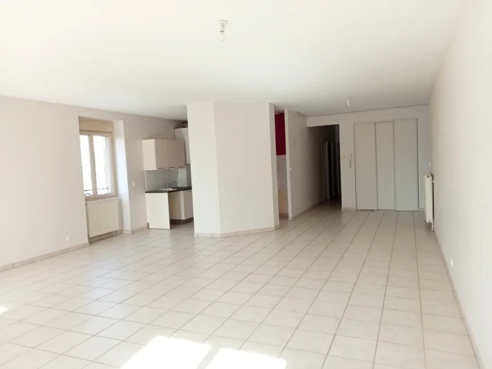Voir la photo 1/15 du type apartment à Mâcon