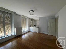 Appartement à Étain