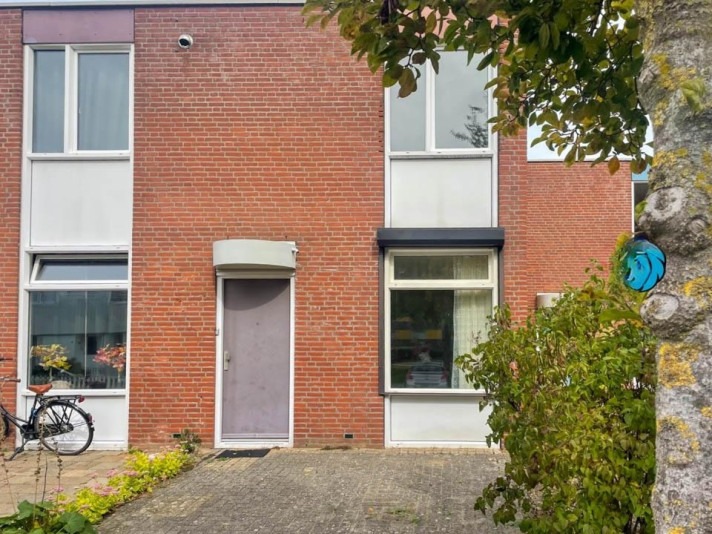 Bekijk foto 1/24 van house in Roermond