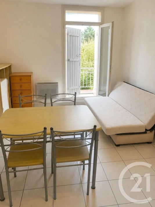 Voir la photo 1/5 du type apartment à Montagnac