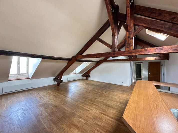 Voir la photo 1/10 du type apartment à Orléans
