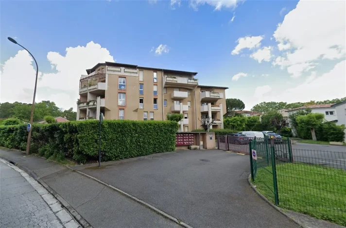 Voir la photo 1/8 du type apartment à Toulouse