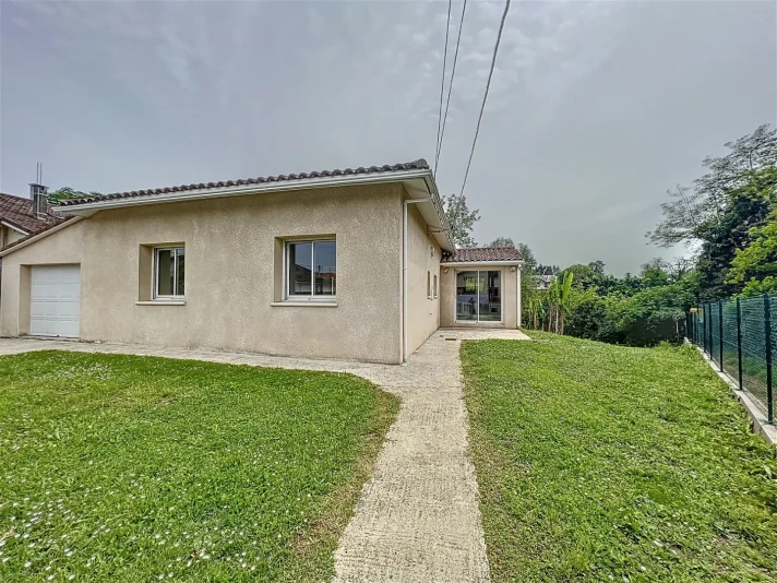 Voir la photo 1/10 du type house à Villeneuve-sur-Lot