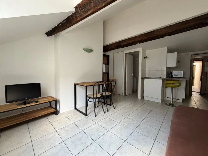Voir la photo 1/4 du type studio à Orléans