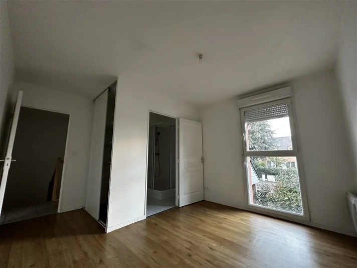 Voir la photo 1/9 du type house à Saint-Denis-de-l'Hôtel