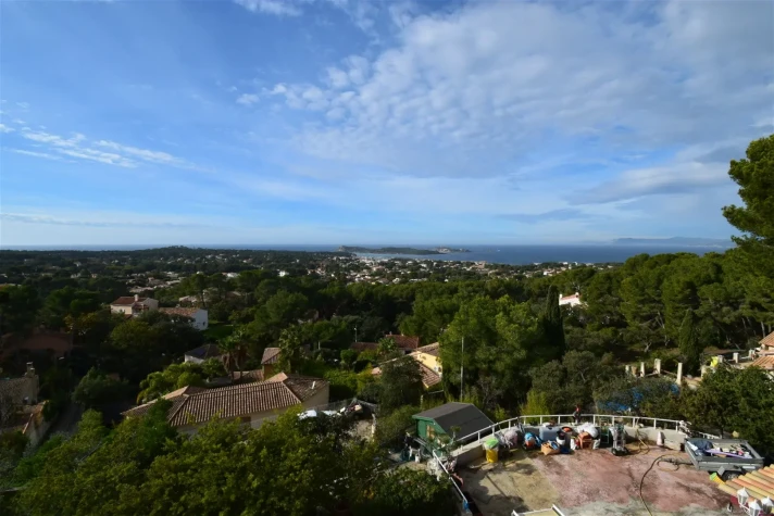 Voir la photo 1/11 du type apartment à Six-Fours-les-Plages