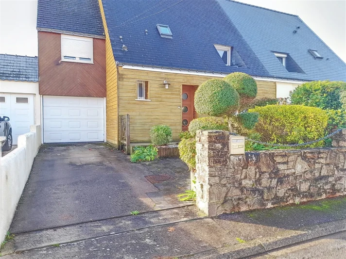 Voir la photo 1/6 du type house à Ploërmel