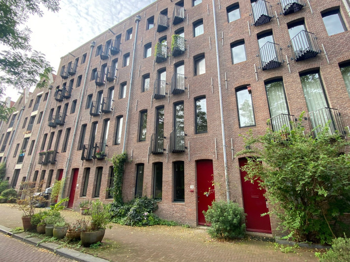 Appartement aan de Laagte Kadijk in Amsterdam (1018 ZD)